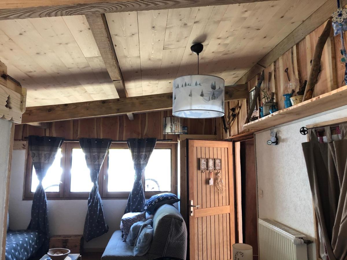 Le Chalet De La Goutte Saint-Appolinaire  المظهر الخارجي الصورة
