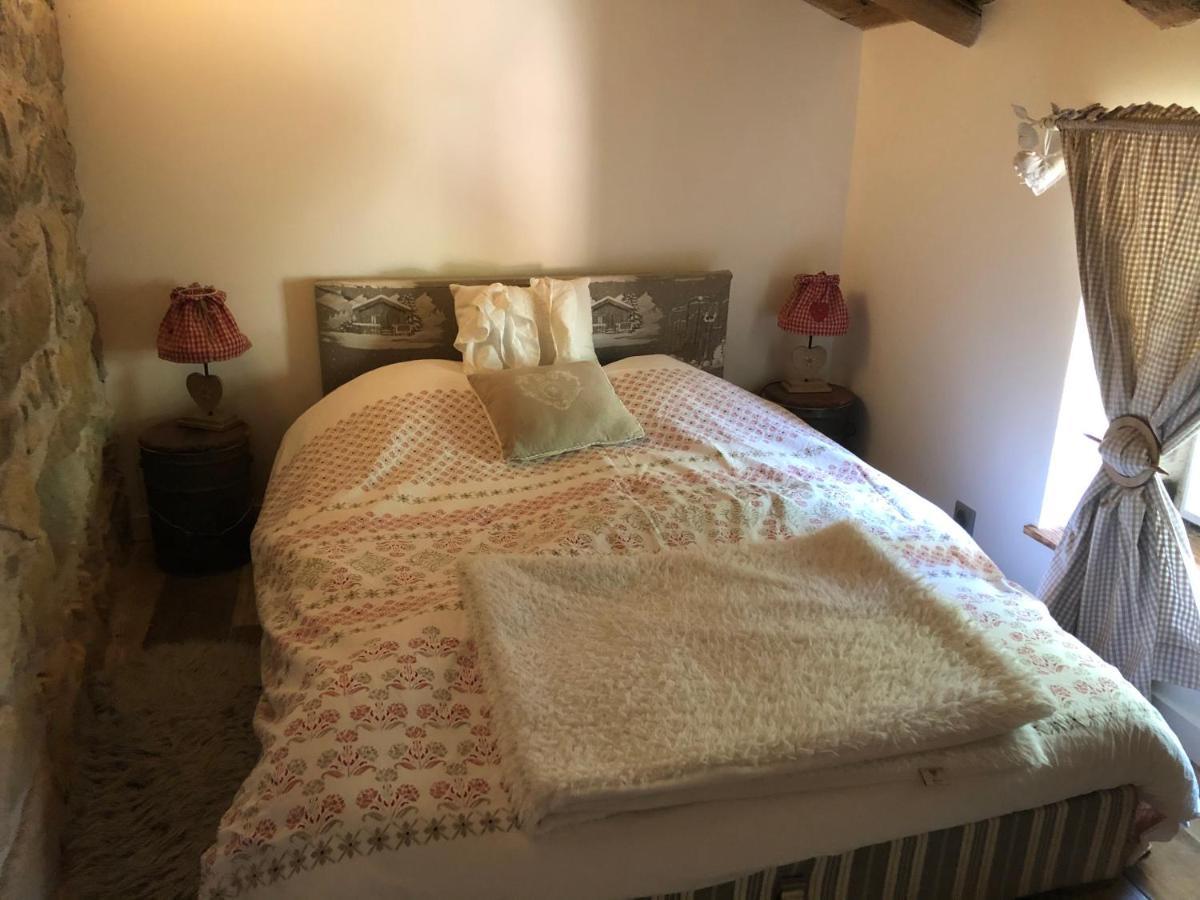 Le Chalet De La Goutte Saint-Appolinaire  المظهر الخارجي الصورة